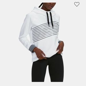 Under Armour Sweatshirt